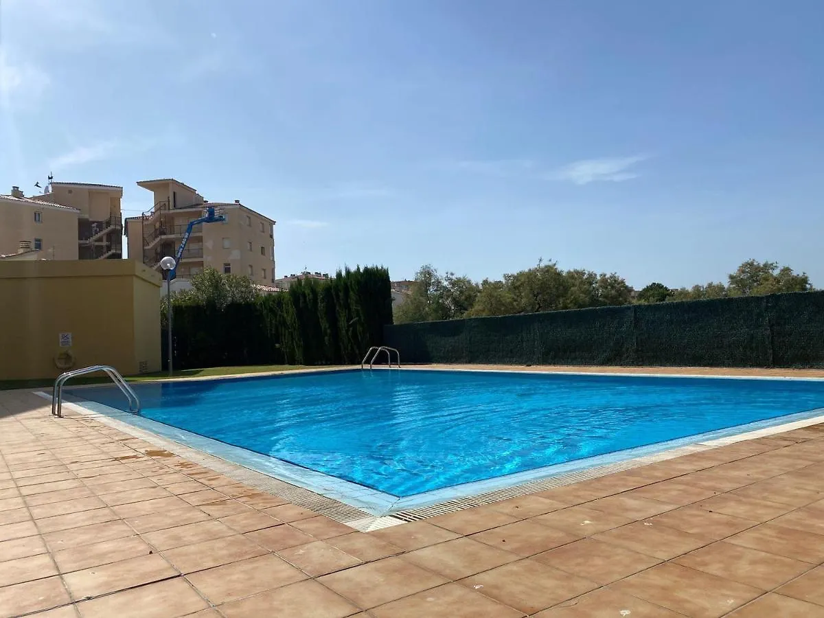 Apartment Luminoso Apartamento Con Piscina, Terraza Y Parking, Cerca De La Playa En Santa Margarida - Es-228-125 Roses Spain