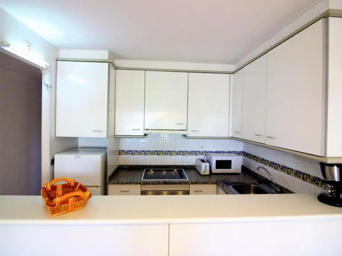 Luminoso Apartamento Con Piscina, Terraza Y Parking, Cerca De La Playa En Santa Margarida - Es-228-125 Roses 0*,  Spagna